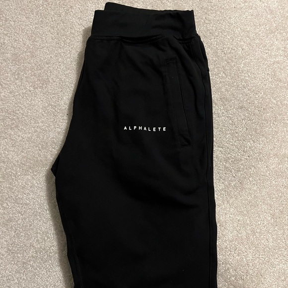 ALPHALETE PREMIER JOGGERS (BLACK) - Picture 2 of 3